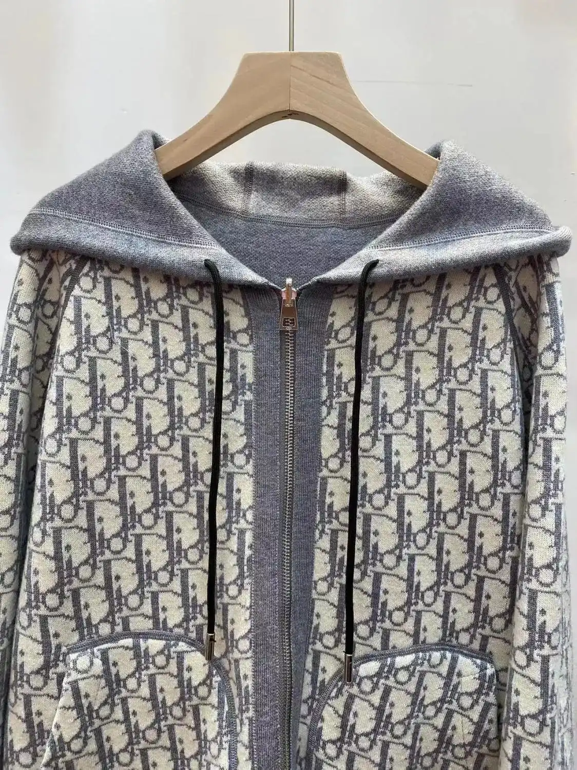 Dior zip-up jacket 3