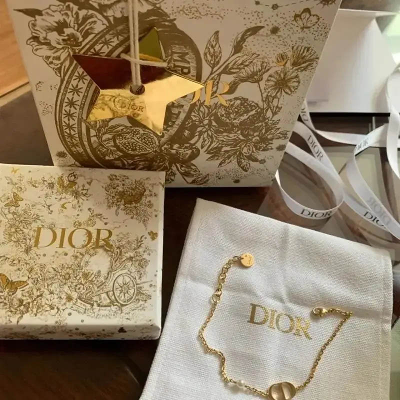 Dior Necklace
